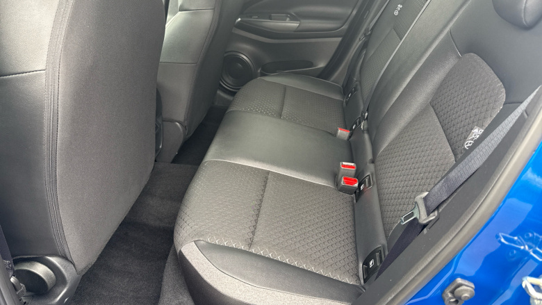 Nissan Juke 1.6 Hybrid N-Connecta 5dr Auto Hybrid Hatchback